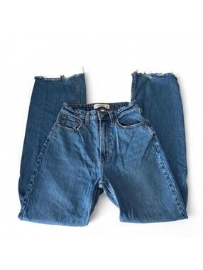Abercrombie Curve Love 90s Relaxed High Rise Jeans